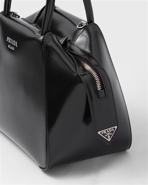 prada filialen|Prada handtasche.